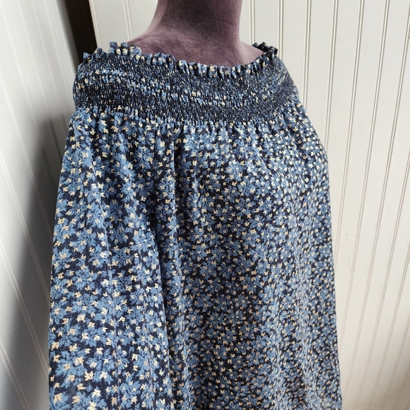 Michael Kors Women’s Blue Gold Off Shoulder Smocked Stretch Semi Sheer Sz L - Picture 5 of 12